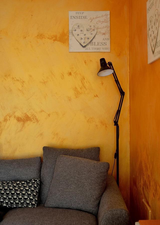Casa Con Grande Terrazza, Ac, Wifi, Posto Auto E Vicino Al Mare Villa Imperia Bagian luar foto